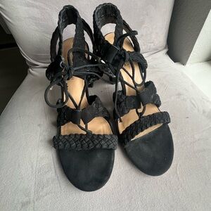 Antonio Melani‎ Lace Sandal Heels size 10